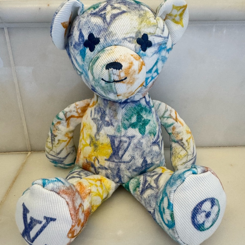 Louis Vuitton Dou Dou Bear (Virgil Abloh) - Picture 4 of 11